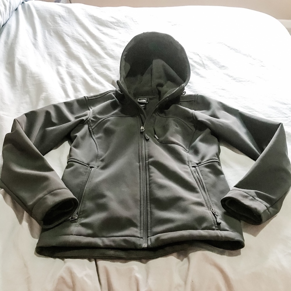 Black NorthFace Spring/Fall Jacket